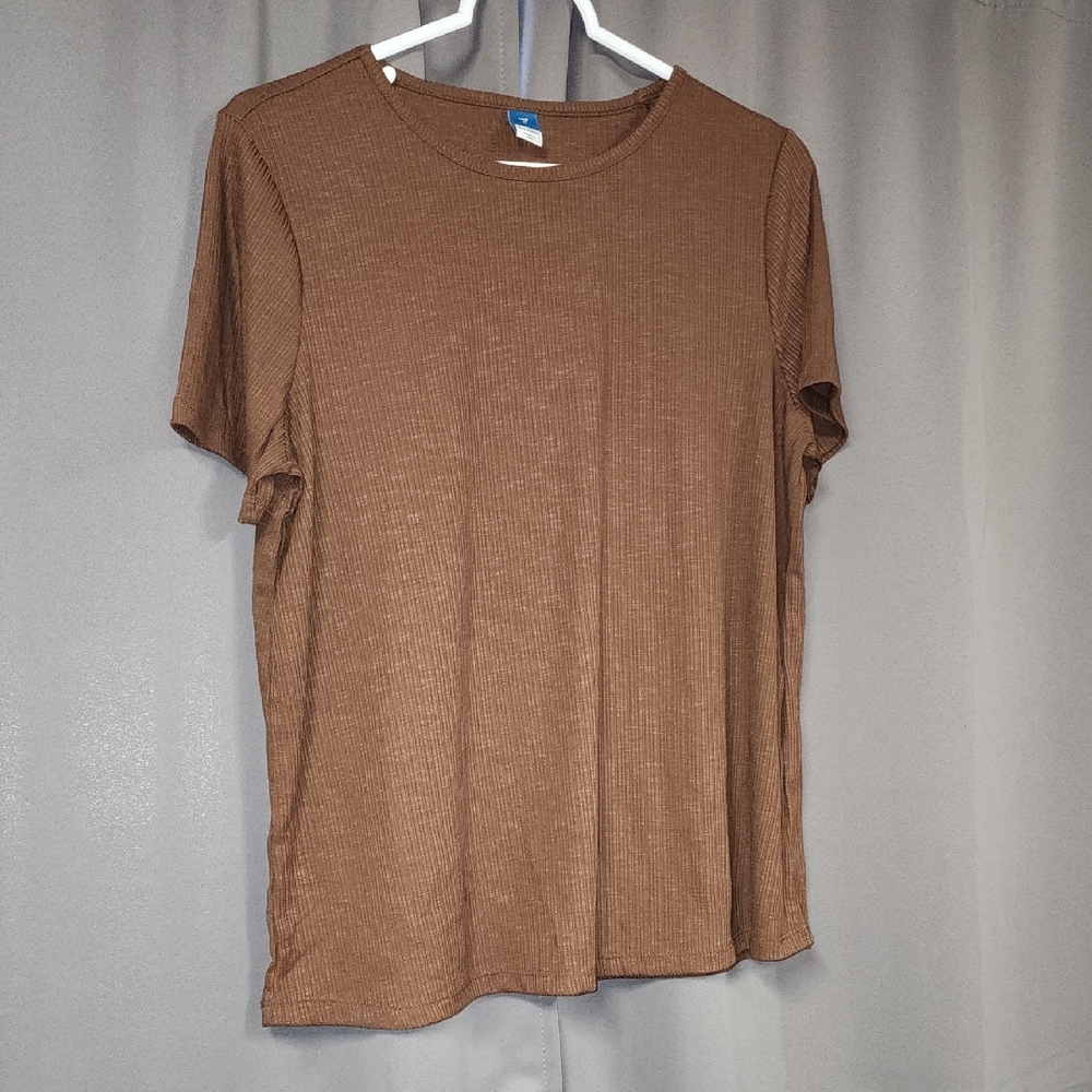 Md Luxe Old Navy Classic Brown Short Sleeve Tee